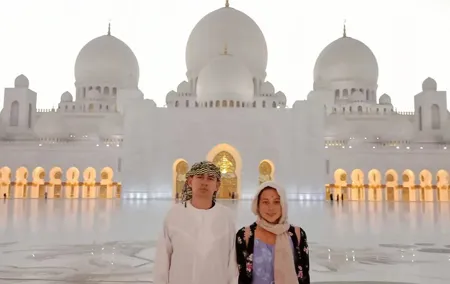Abu Dhabi ,Private Layover Tour -6 hours