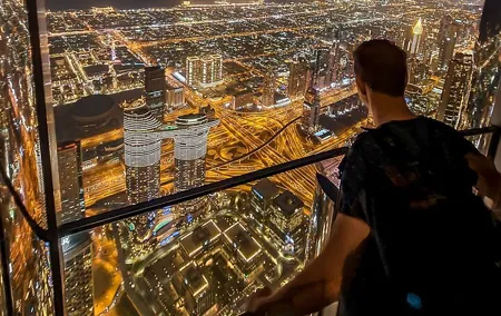 Burj Khalifa Tour with Lunch or Dinner and Tickets Enjoy with Us