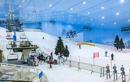 Ski Dubai Snow – Classic Ticket with Private Transfer