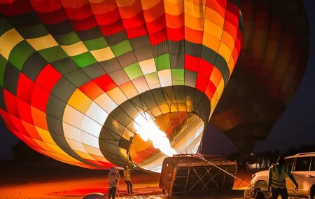 Budget-Friendly Balloon Ride Dubai Desert Views