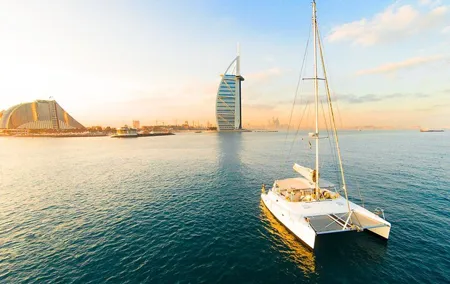 Enjoy Dubai Marina Luxury Yacht Tour with Breakfast