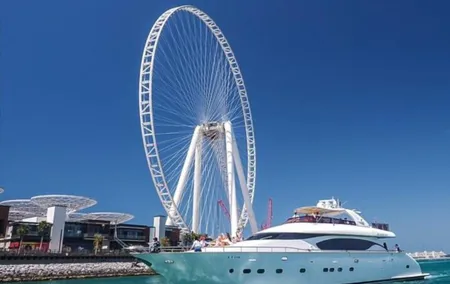 Dubai (Marina Luxury Yacht) Tour with Breakfast
