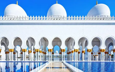 From Dubai: Abu Dhabi Sheikh Zayed Mosque + Presidential Palace