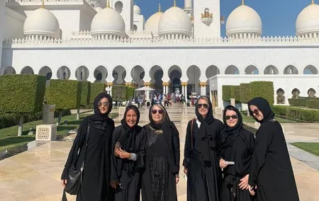 Abu Dhabi tour ,Dubai city Tour, desert safari & Barbecue Dinner