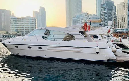 Tour to Dubai Luxury Marina Yacht & Breakfast