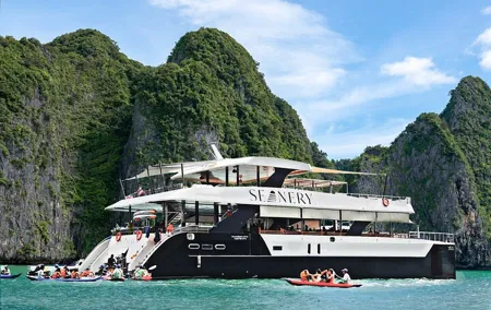 Luxury Boat to James Bond Islands with Lunch and Sunset Dinner
