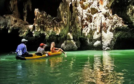 Hong by Starlight: Sea Cave Kayaking and Loy Krathong Floating