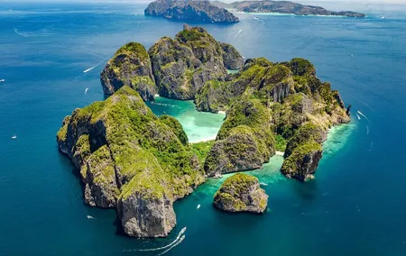 Phi Phi and Khai Islands Snorkeling Tour with Lunch by Speedboat
