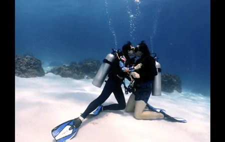 "Premium" Non Certified Beginner Scuba Diving in Racha Yai/Noi
