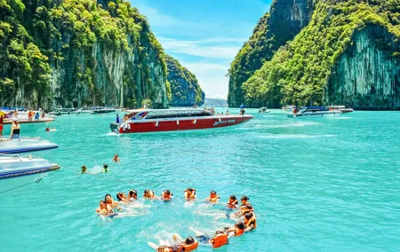 12 Islands Overnight Tour
