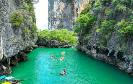 James Bond, Phang Nga Bay and Hong Island Tour from Phuket