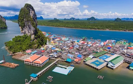 James Bond Island Day Tour with Kayaking Experience by Speed Boat from Phuket
