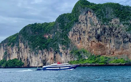 Phi Phi Islands by Ferry boat from Phuket