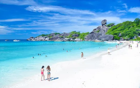 Similan Islands Full-Day Tour from Phuket with Lunch