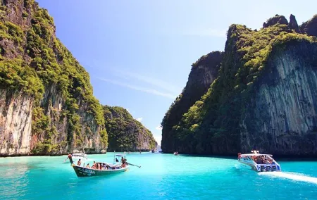 Phi Phi Island from Phuket by Speedboat with World Famous MayaBay