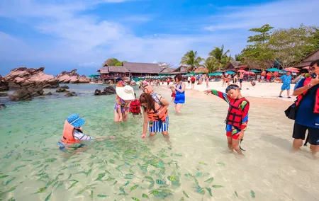 Phuket Khai Islands Half-Day Tour: White Sands & Crystal Waters