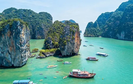 James Bond Island Escape – Longtail Boat Tour & Lunch from Phuket