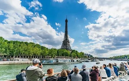 Paris Seine River Sightseeing Cruise with options
