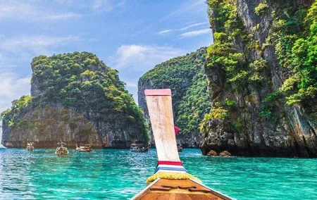 Premium Tour to Phi Phi & Bamboo Island Tours by Speed boat