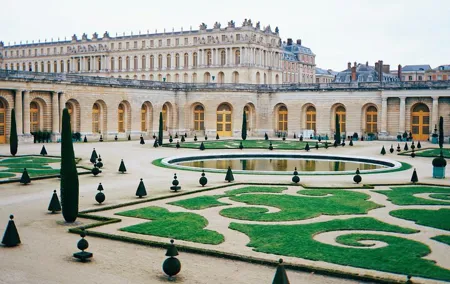 Private Half Day Versailles with Audio Guide Tour from Paris