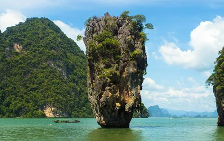 Phuket to James Bond Island Tour Including Sea Canoeing by Longtail Boat