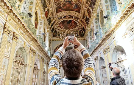 Fontainebleau & Vaux-le-Vicomte Trip with Local Guide & Private Transportation