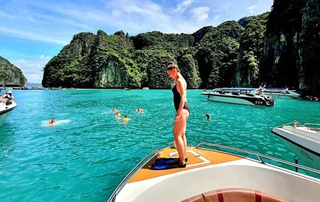 From Phuket: Phi Phi, Maya and Bamboo Islands Full Day Visit