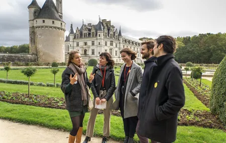 Loire Valley Day Trip with 3 Castles with Chambord and Chenonceau