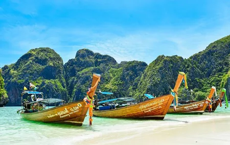 Phi Phi Islands Day Tour from Khaolak