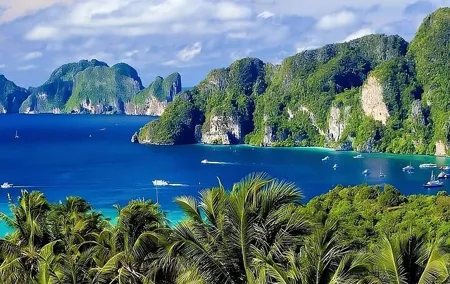 Phuket to Phi Phi Island Snorkel, Swim & Paddle Board Experience