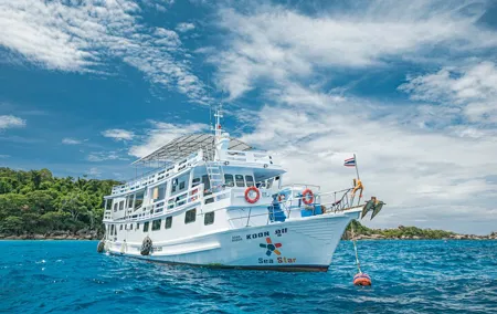 Liveaboard Snorkeling Similan 2 Days 1 Night from Khao Lak