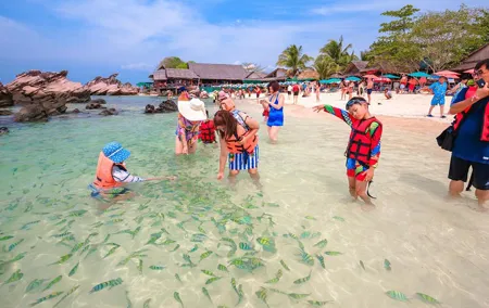Phuket Khai Islands Half-Day Tour – Crystal Waters & White Sands