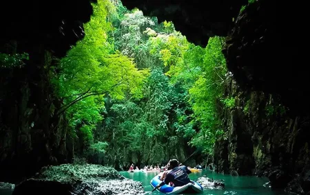 James Bond Island with Lunch by speedboat