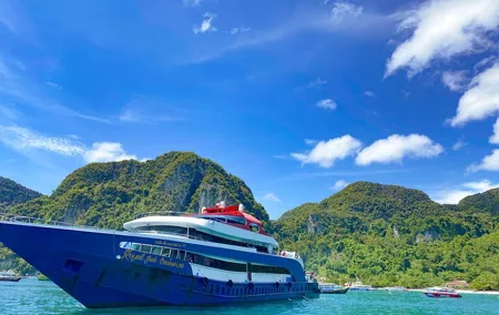Phi Phi Islands Day Tour by Royal Jet Cruiser from Phuket