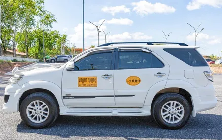 PHUKET City Tour 8 Hours by TAXI: Car With Driver