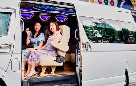 Shared Transfer Phuket International Airport (HKT) To Phuket City - Arrival