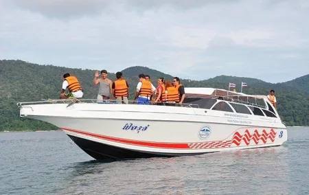 Phuket to Koh Mook by Satun Pakbara Speed Boat