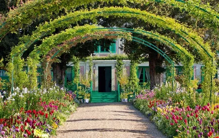 Giverny Monet Half Day Guided Day Trips From Paris with Transport