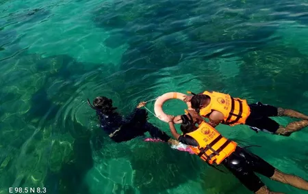 Exclusive Private Speedboat Adventure Phi Phi & Khai Islands