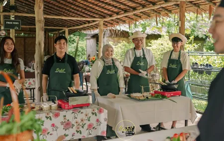 Bukit Thai Cooking Class and Elephant Encounter in Phuket