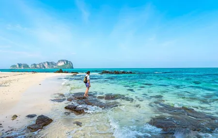 Phi Phi Maya Bamboo Tour by Speed Boat