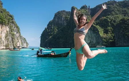Phi Phi Maya Bay Khai Islands Tour - Great snorkeling Trips