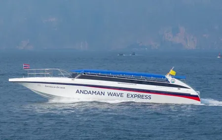 Koh Lanta Transfers: Speedboat from Phuket or Phi Phi