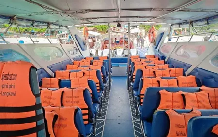 Speedboat transfer to island service.