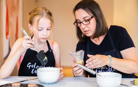 Family experience-Macaron Bakery Class at Galeries Lafayette