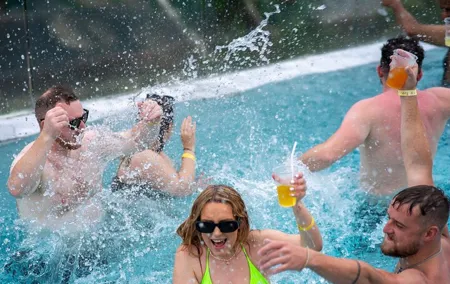 Sailaway Pool Party Phuket