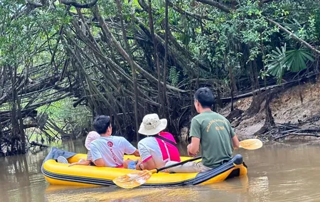 Phuket Jungle Wildlife Canoeing Small Group Tour with Pick up