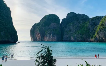 Lazy Day Phi Phi Sunset Tour by Speedboat