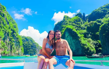 Phi Phi Island and Khai Island Full Day Tour with Lunch
