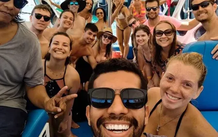 Phi Phi and Bamboo Island Guided Speedboat Tour from Phuket